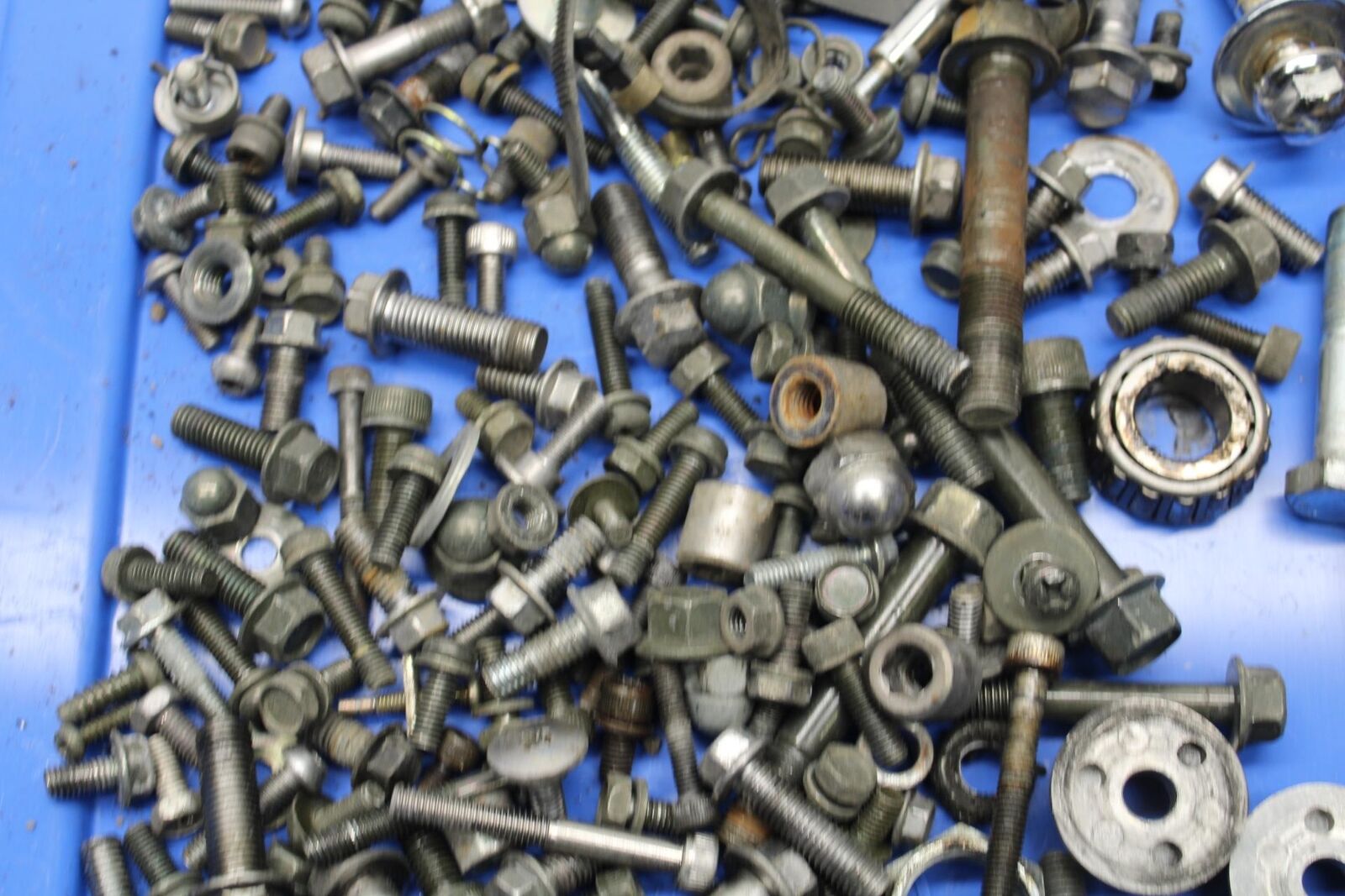 93-07 YAMAHA VMAX 1200 MISCELLANEOUS BOLTS HARDWARE MOTOR BB634
