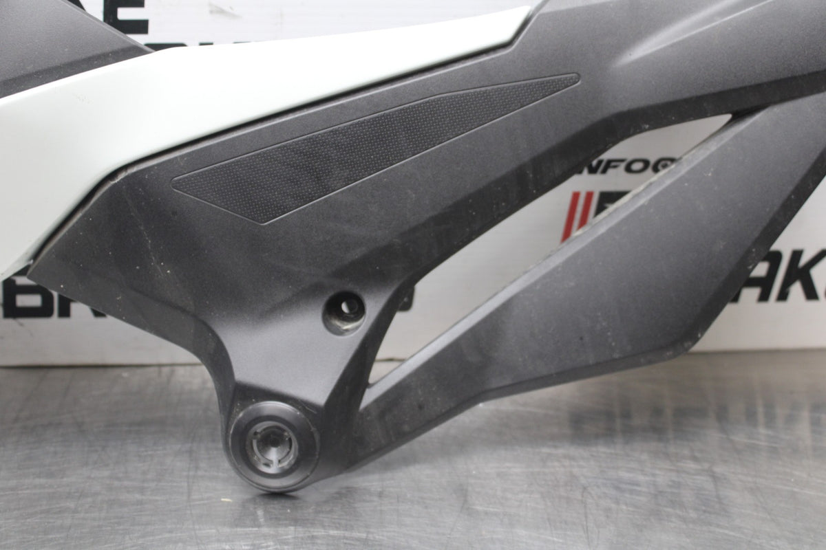 18-26 KAWASAKI Z400 LEFT LOWER MID UPPER SIDE FAIRING COWL BB852