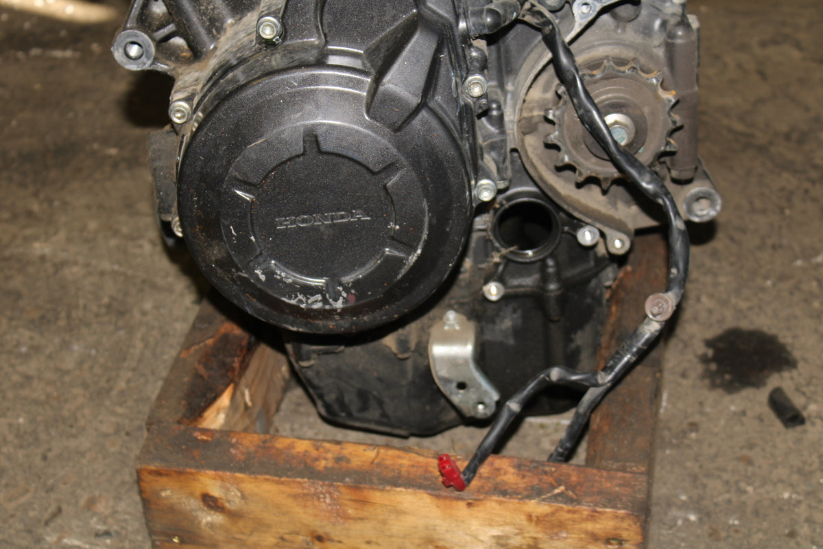 13-15 HONDA CBR500R ENGINE MOTOR BB704