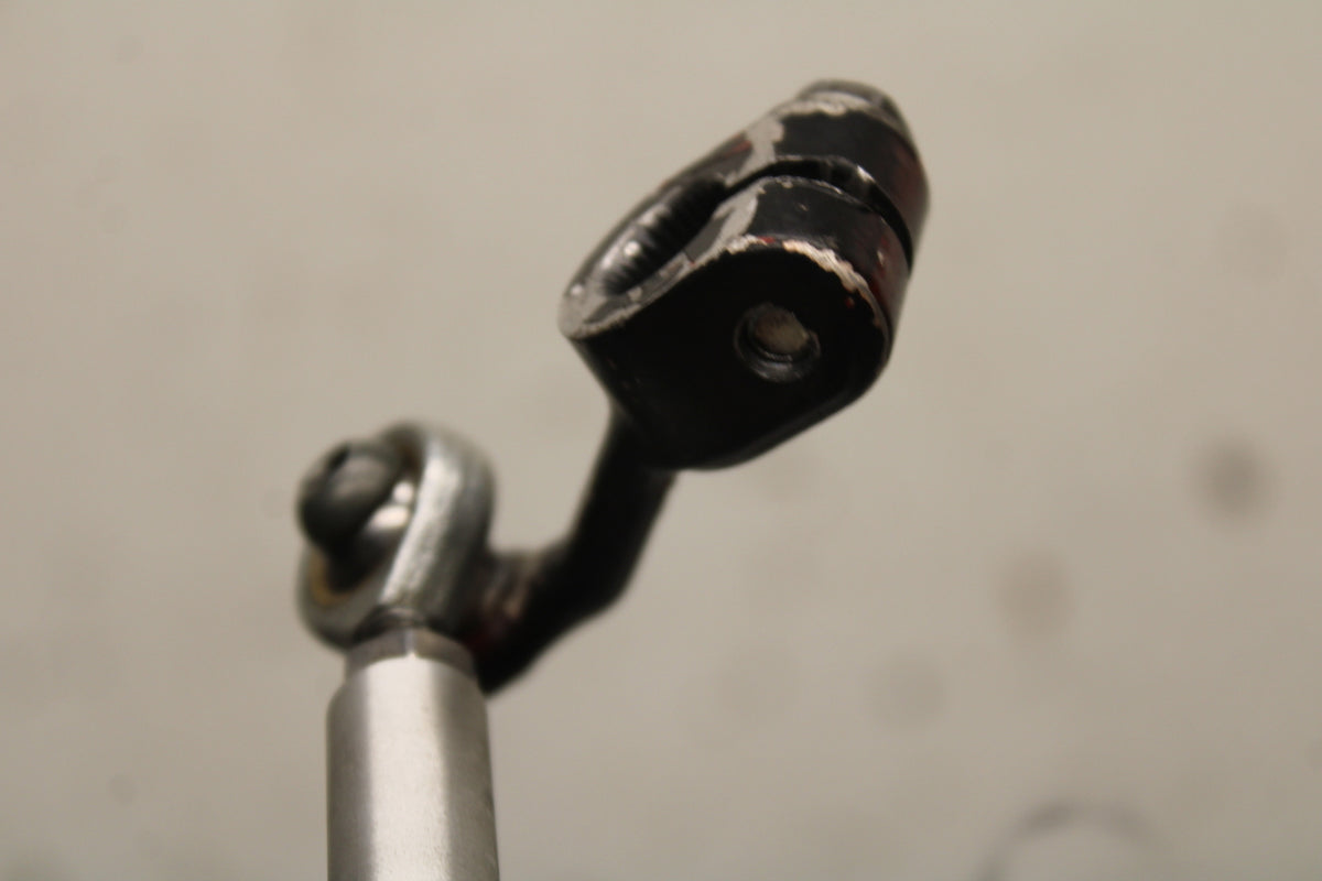 06 YAMAHA YZF R6 SHIFTER LINKAGE SHIFT LINK PEDAL BB716