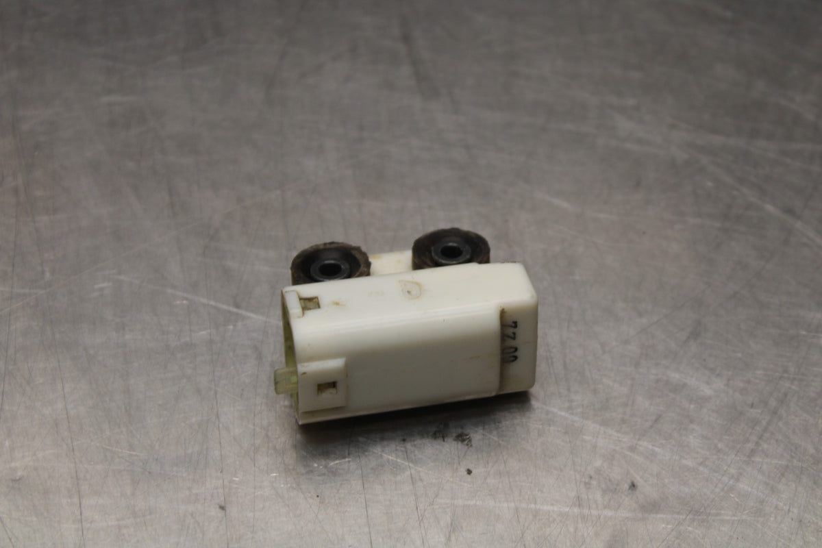 18 YAMAHA SUPER TENERE TIP OVER BANK ANGLE CRASH SENSOR SWITCH  BB832