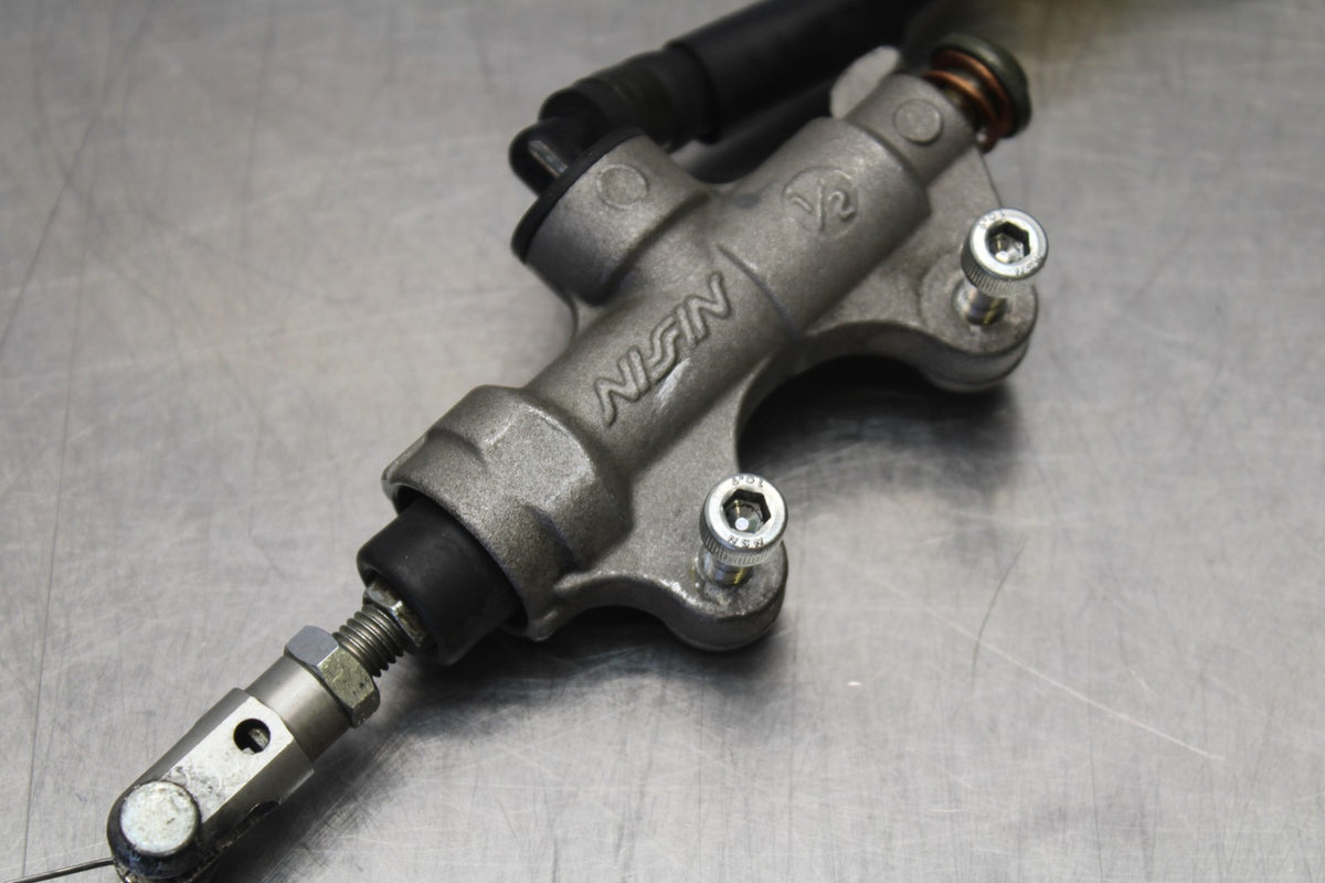 06-07 YAMAHA YZF R6 REAR BACK BRAKE MASTER CYLINDER W RESERVOIR BB763