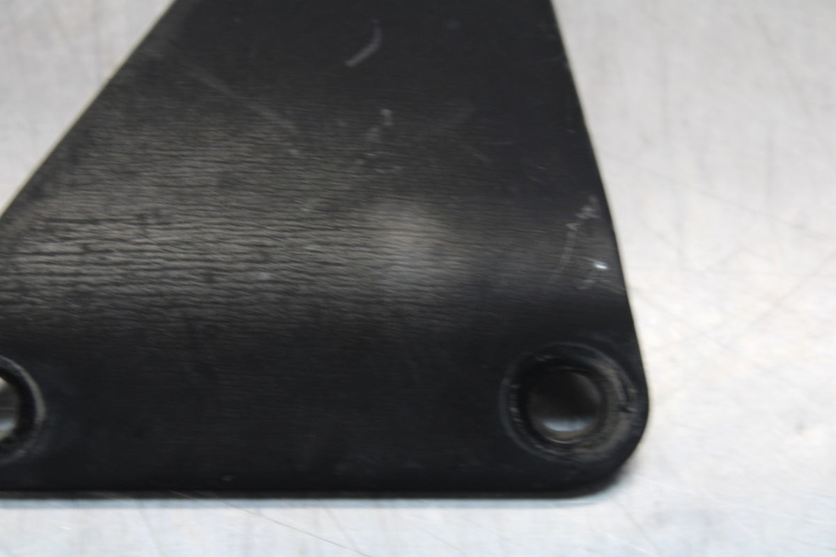 2006 Suzuki Boulevard C90 ENGINE MOTOR MOUNT STAY BRACKETS BB849