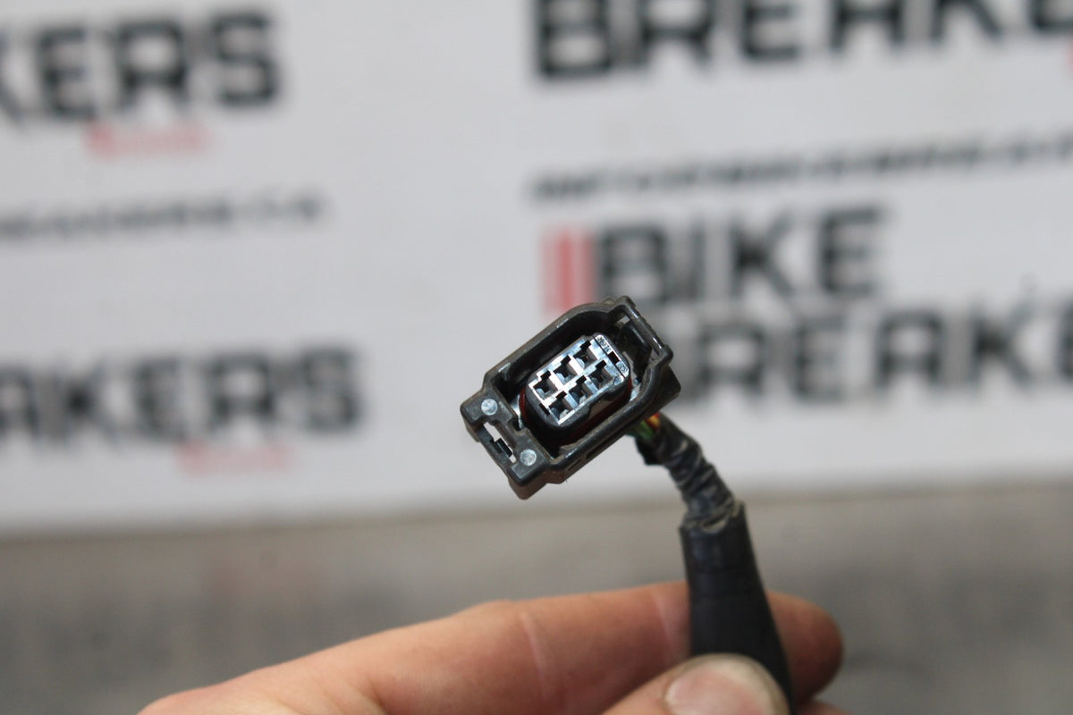 20 TRIUMPH STREET TRIPLE 765 RIGHT HANDLE KILL OFF START SWITCH SWITCHES BB864