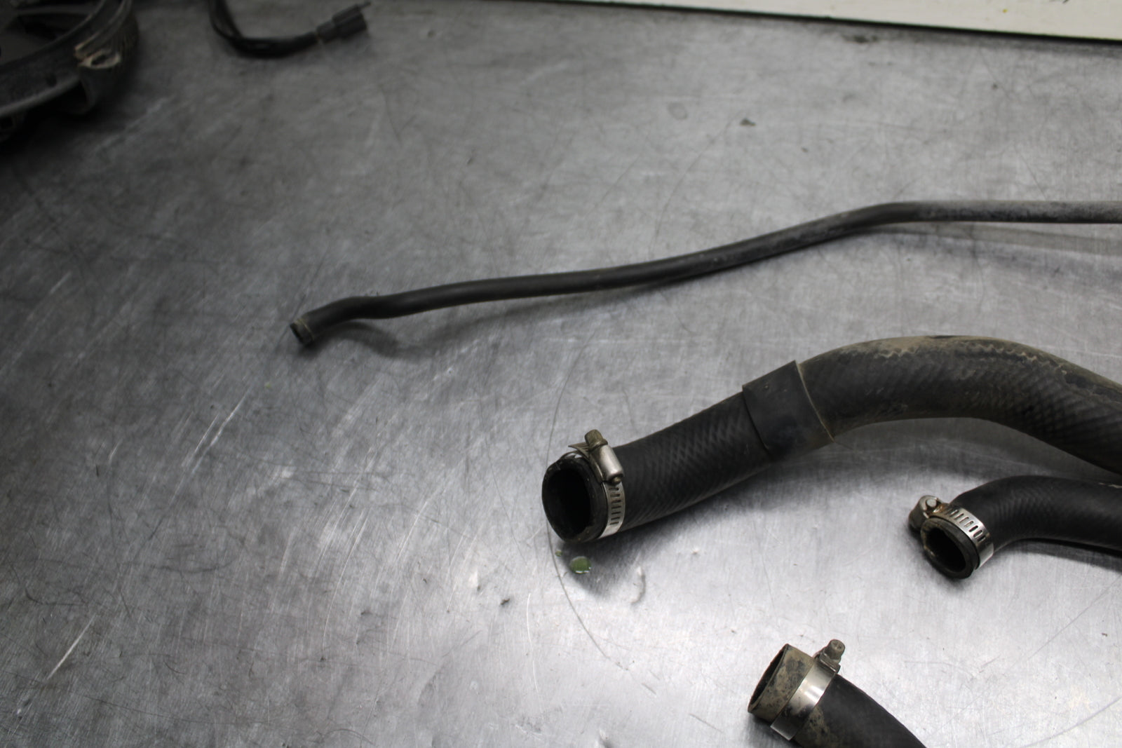 03-08 KAWASAKI VULCAN 1600 RADIATOR HOSES ENGINE COOLANT WATER PIPES KIT  BB754