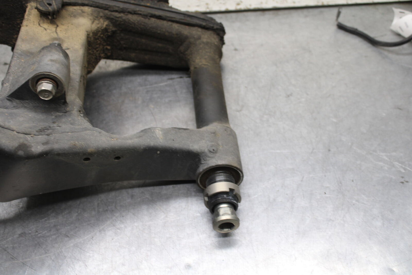 12-13 KAWASAKI Z1000 REAR SWINGARM BACK SUSPENSION SWING ARM BB743