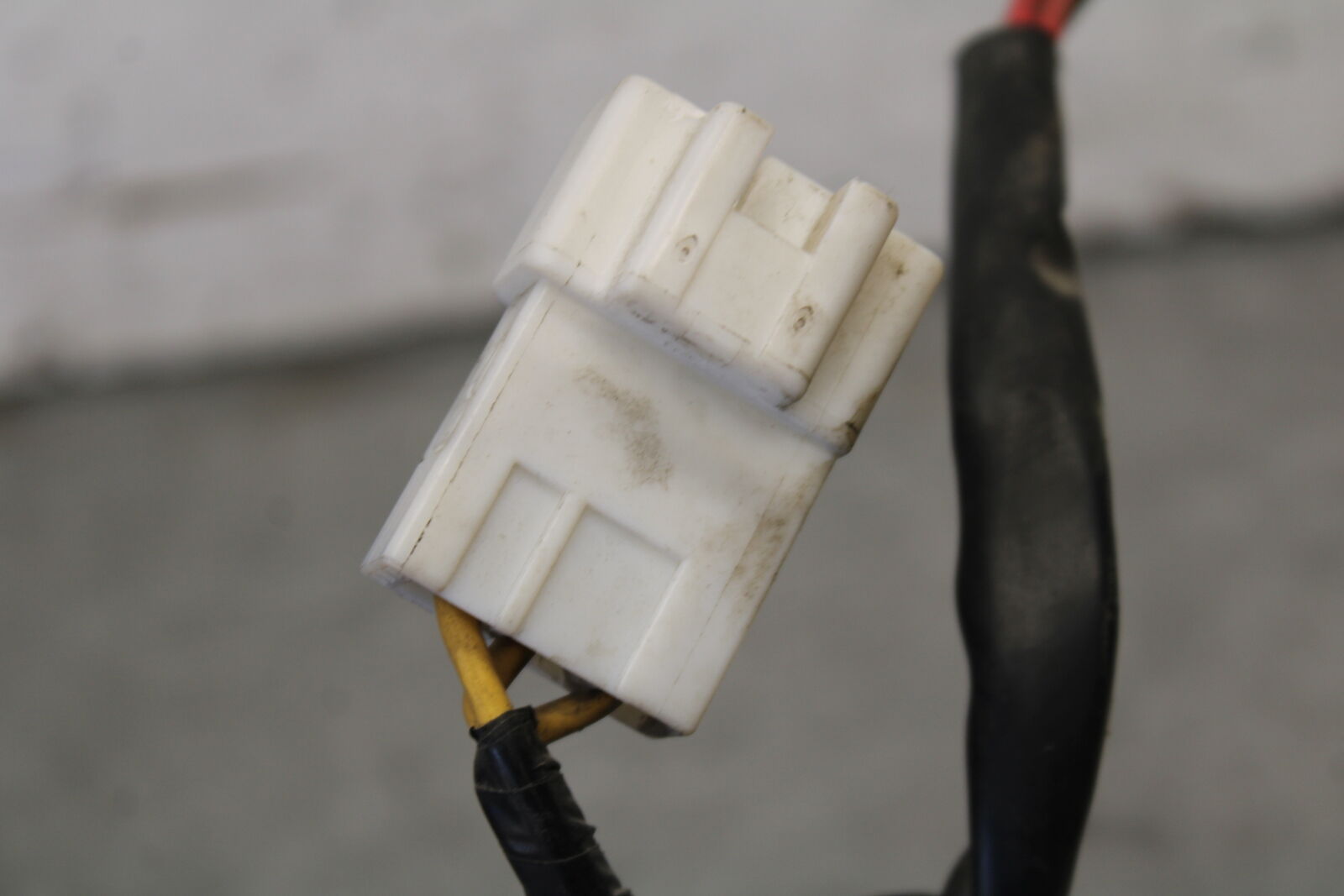 05-06 HONDA CBR600RR RECTIFIER VOLTAGE REGULATOR BB689
