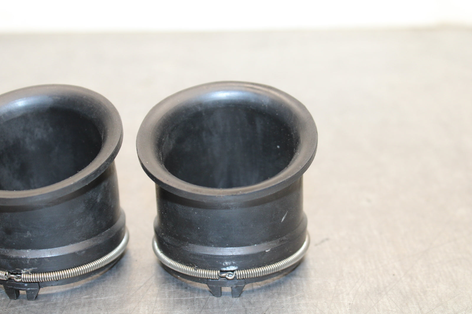 00-01 YAMAHA YZF R1 AIRBOX INTAKE VELOCITY STACKS BB755