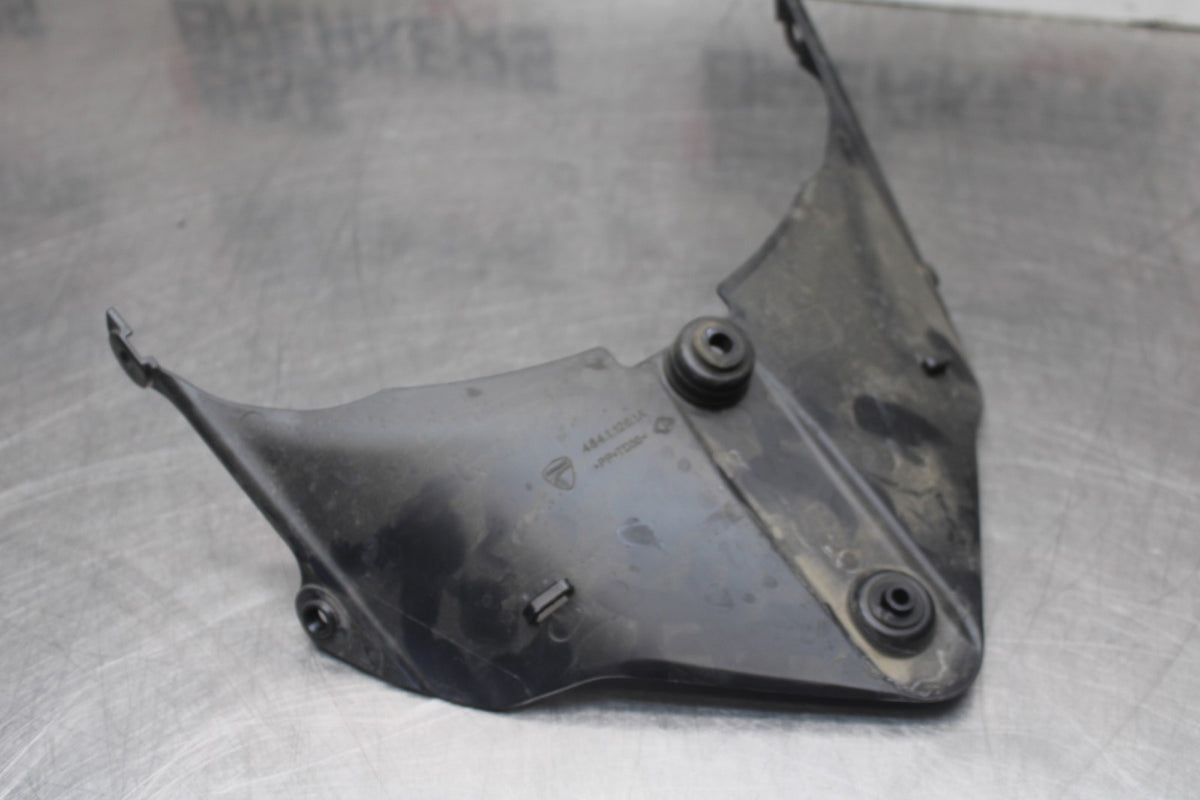 16 DUCATI 959 PANIGALE LOWER FRONT UPPER INNER HEADLIGHT COWL FAIRING  BB912