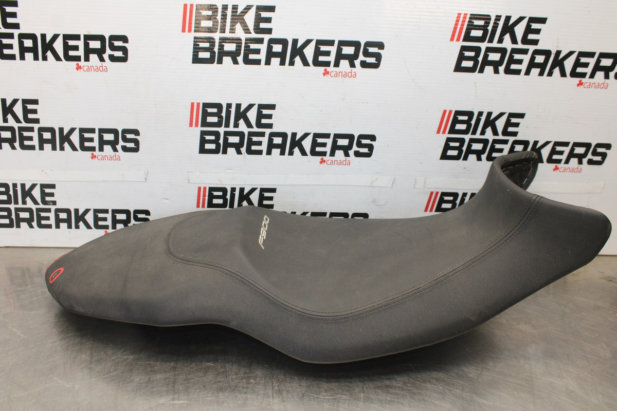 20-23 BMW F900R FRONT REAR SEAT SADDLE BB923