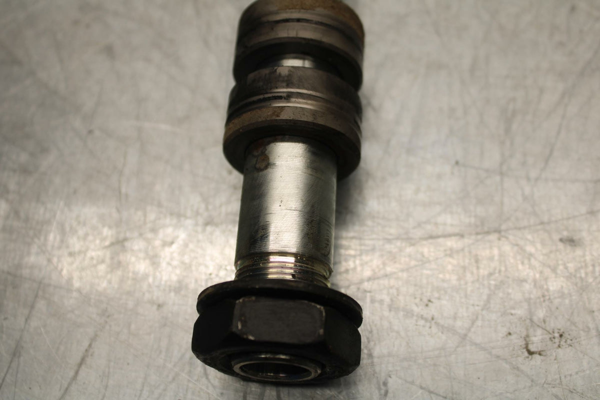 10-12 CAN AM SPYDER RT REAR AXLE BACK WHEEL RIM PIVOT BOLT AXEL BB415
