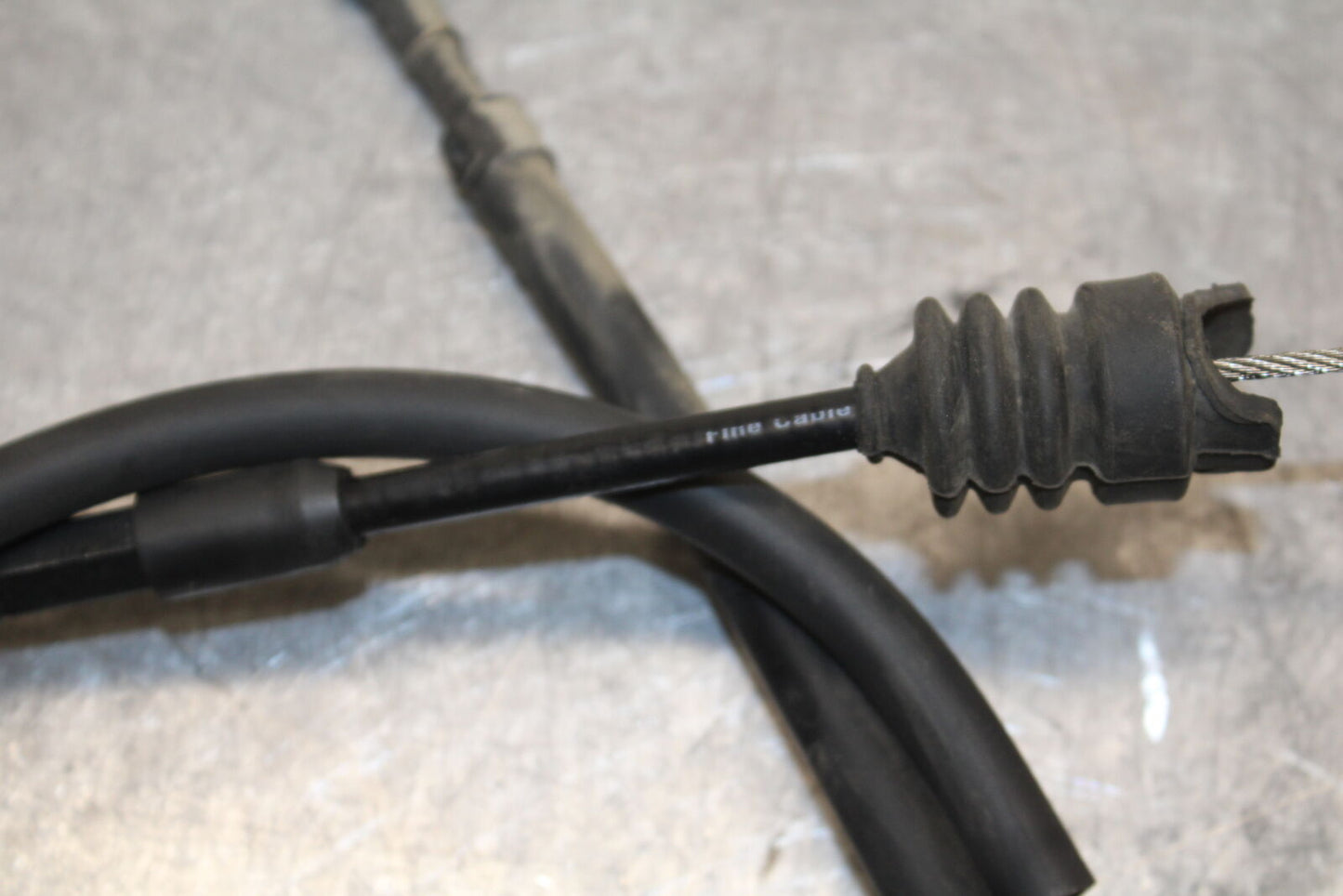 14-15 YAMAHA V STAR 1300 XVS1300CT TOURER CLUTCH CABLE 3D8-26335-30-00  BB722