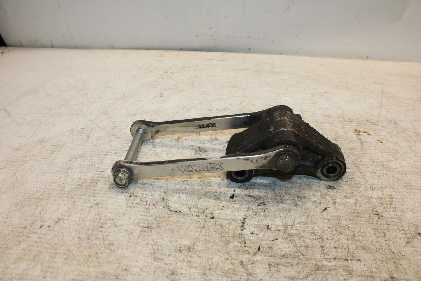 12-13 KAWASAKI EX300 NINJA REAR DOGBONE SHOCK LINKAGE LINK BB373