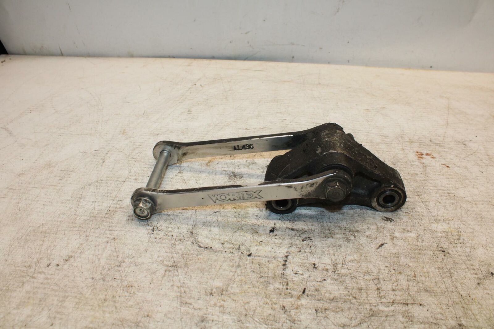 12-13 KAWASAKI EX300 NINJA REAR DOGBONE SHOCK LINKAGE LINK BB373