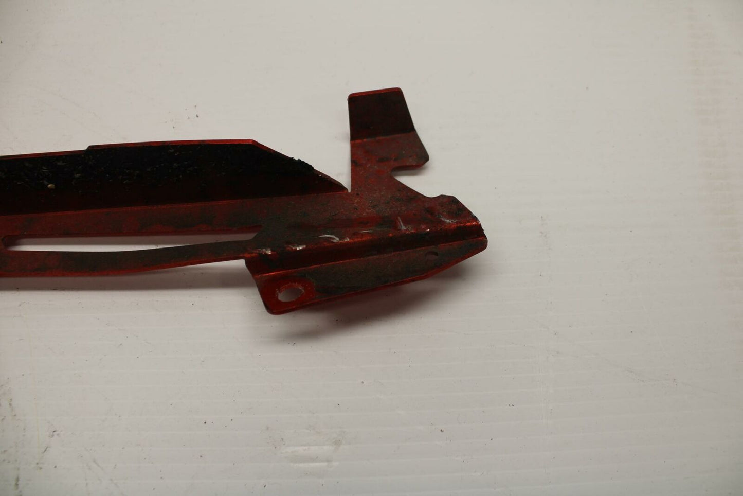 11-12 KAWASAKI Z1000 AFTERMARKET ALUMINUM RED REAR BACK DRIVE CHAIN GUARD  BB249