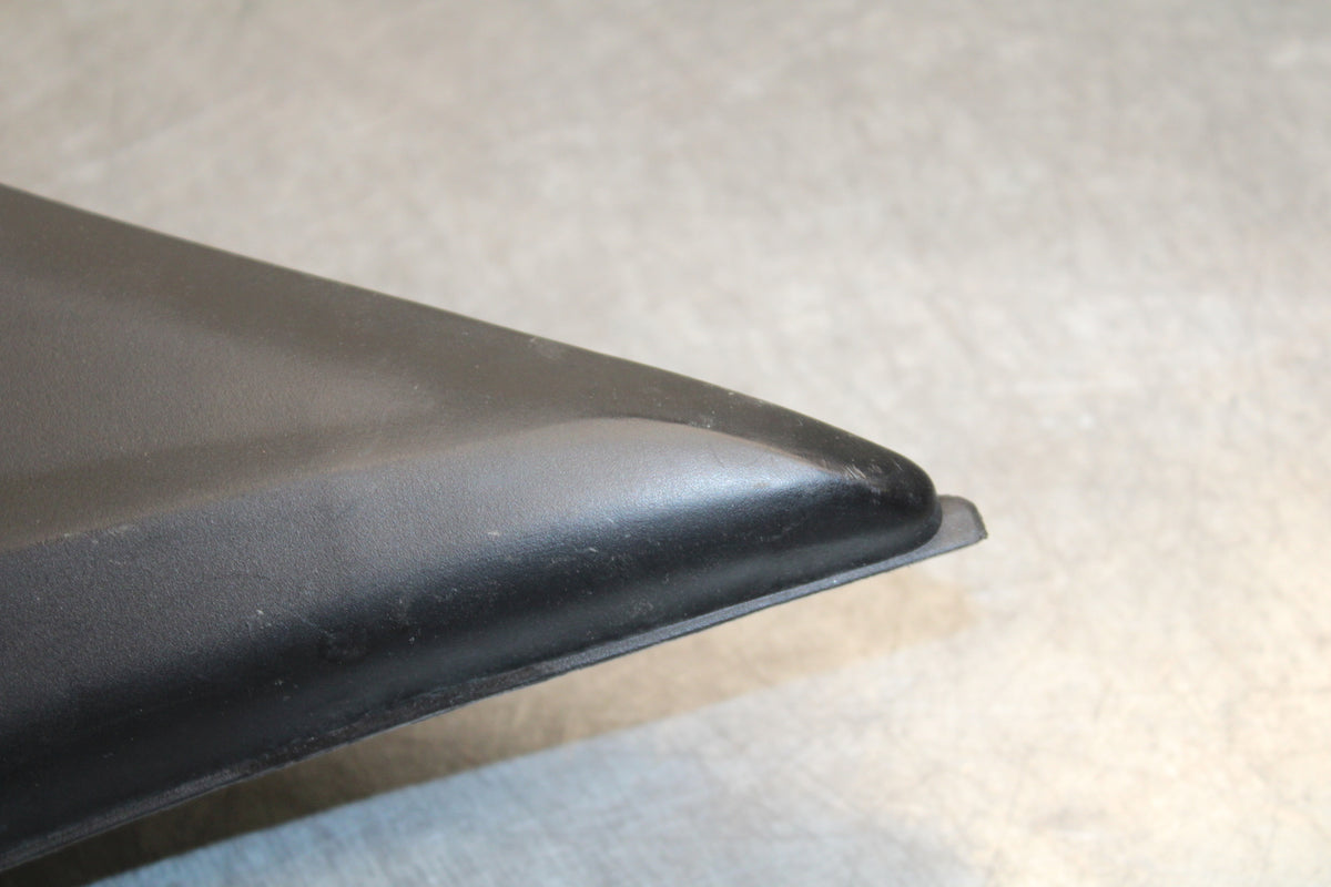 05-06 HONDA CBR600RR RIGHT LEFT FRONT SIDE SEAT PANELS COWLS FAIRINGS  BB689