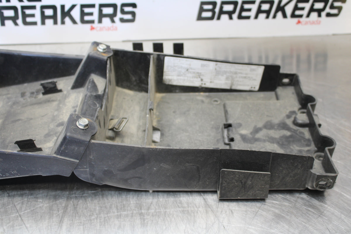03-06 KAWASAKI Z1000 REAR BACK TAIL UNDERTAIL BATTERY TRAY PLASTIC BB164