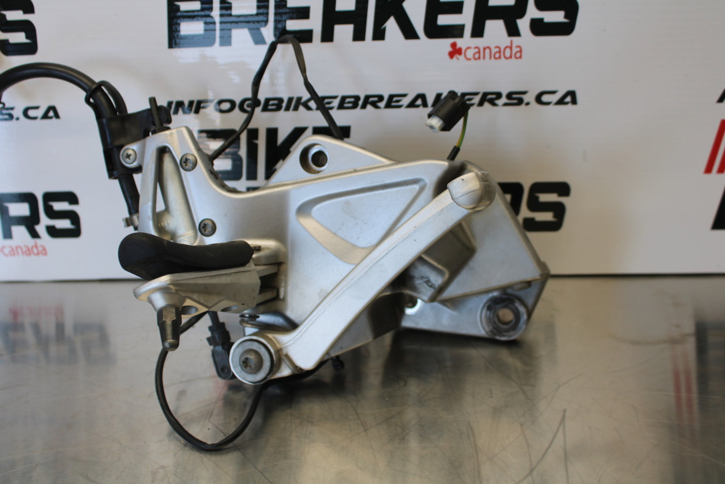 06-12 BMW F800ST RIGHT REARSET REAR SET DRIVER FOOT PEG REST STOP BB144