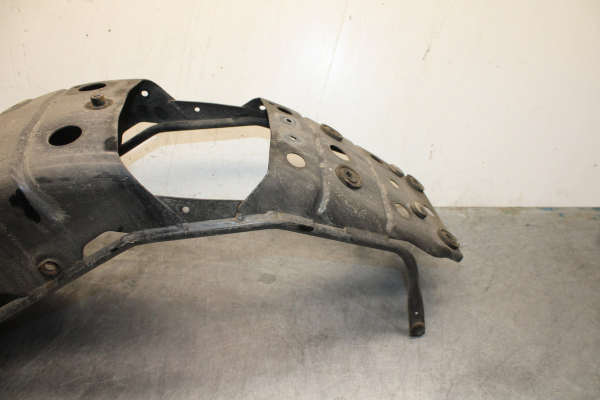 04 SUZUKI INTRUDER 800 REAR BACK FENDER SUPPORT FRAME SUBFRAME BB758