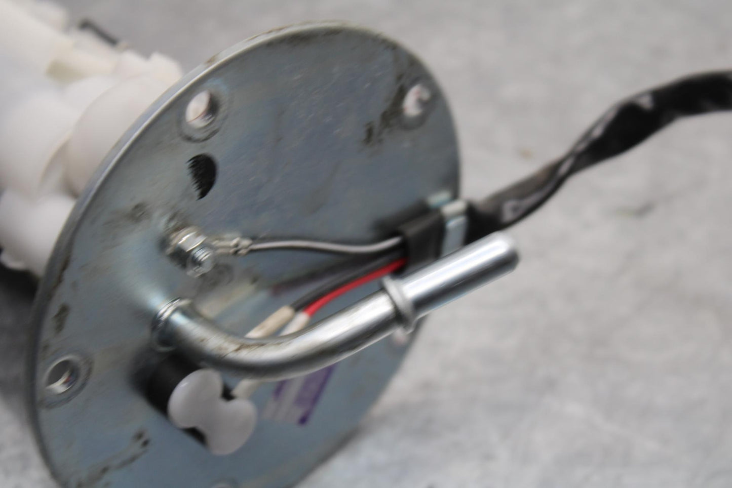 20 KAWASAKI Z400 ER400 ABS FUEL PUMP GAS PETROL SENDER UNIT BB586