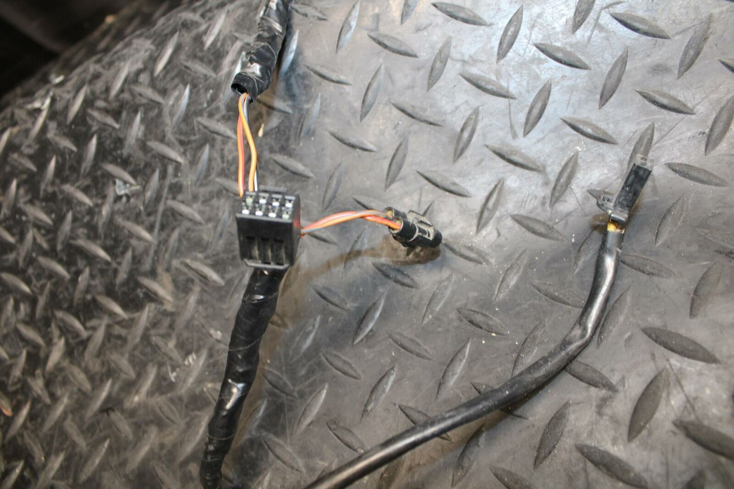 09-11 SUZUKI GSXR1000 RIGHT CLIP ON HANDLE KILL OFF START SWITCH SWITCHES BB205