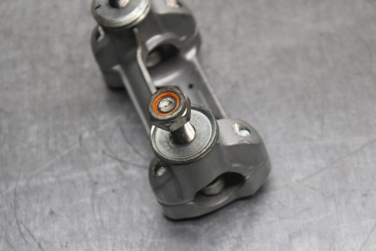 13-16 KTM 390 DUKE HANDLEBAR RISERS BB748