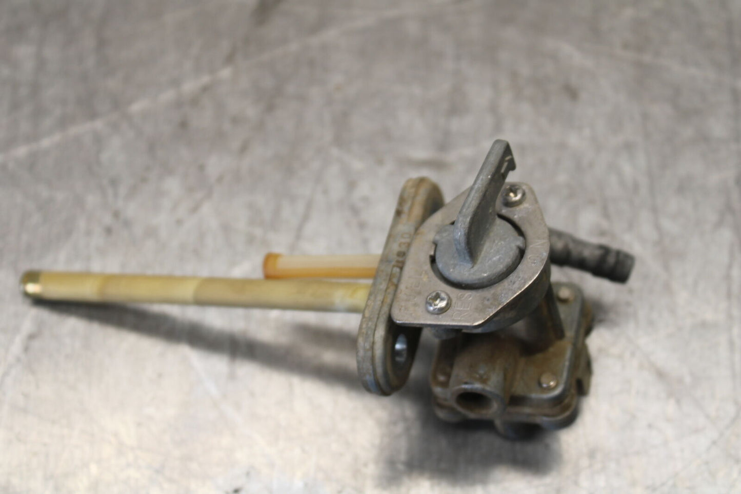 08-18 KAWASAKI KLR650 FUEL GAS TANK PETCOCK SHUT ON OFF VALVE BB707