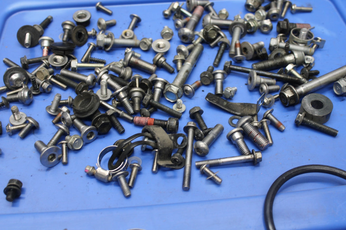 07-08 KAWASAKI NINJA ZX6R MOUNTING BOLTS HARDWARE SCREWS BB937