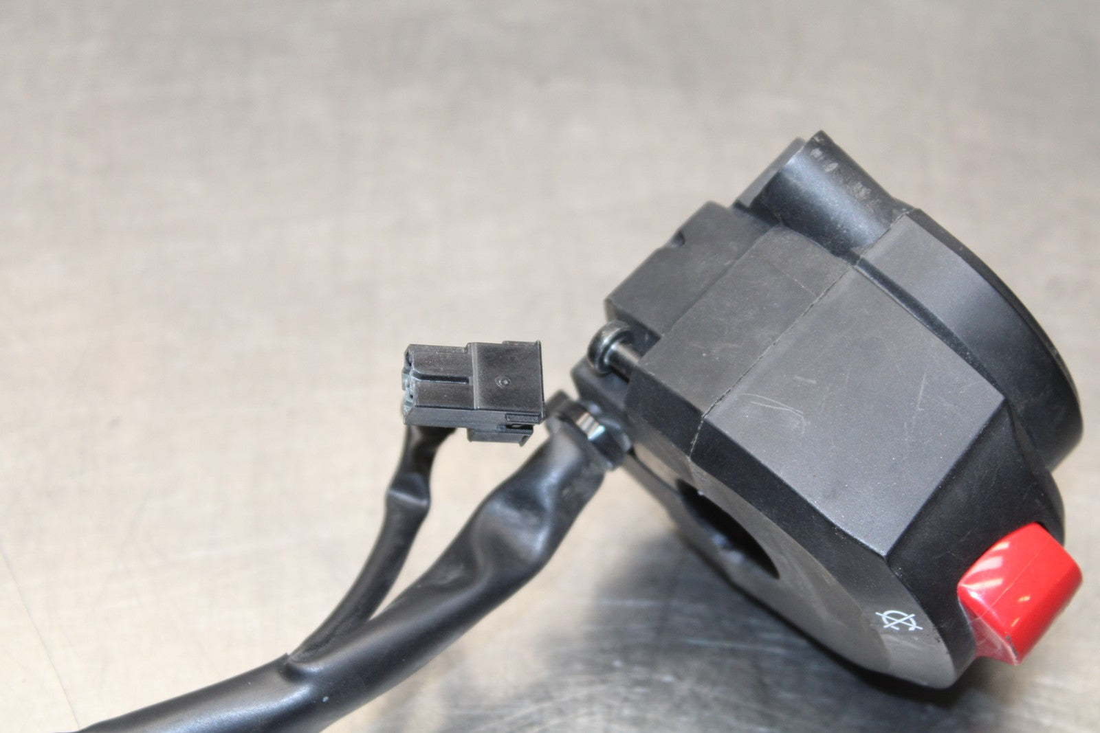 08-10 SUZUKI GSXR 600 RIGHT CLIP ON HANDLE KILL OFF START SWITCH SWITCHES BB202