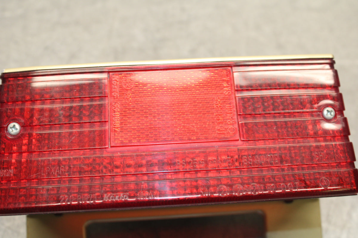 83-85 YAMAHA RIVA 180 XC180 REAR TAIL TAILLIGHT BACK BRAKE LIGHT BB109