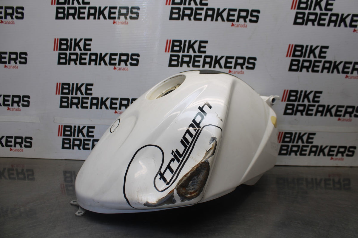 12 TRIUMPH STREET TRIPLE R GAS TANK FUEL CELL PETROL RESERVOIR BB914