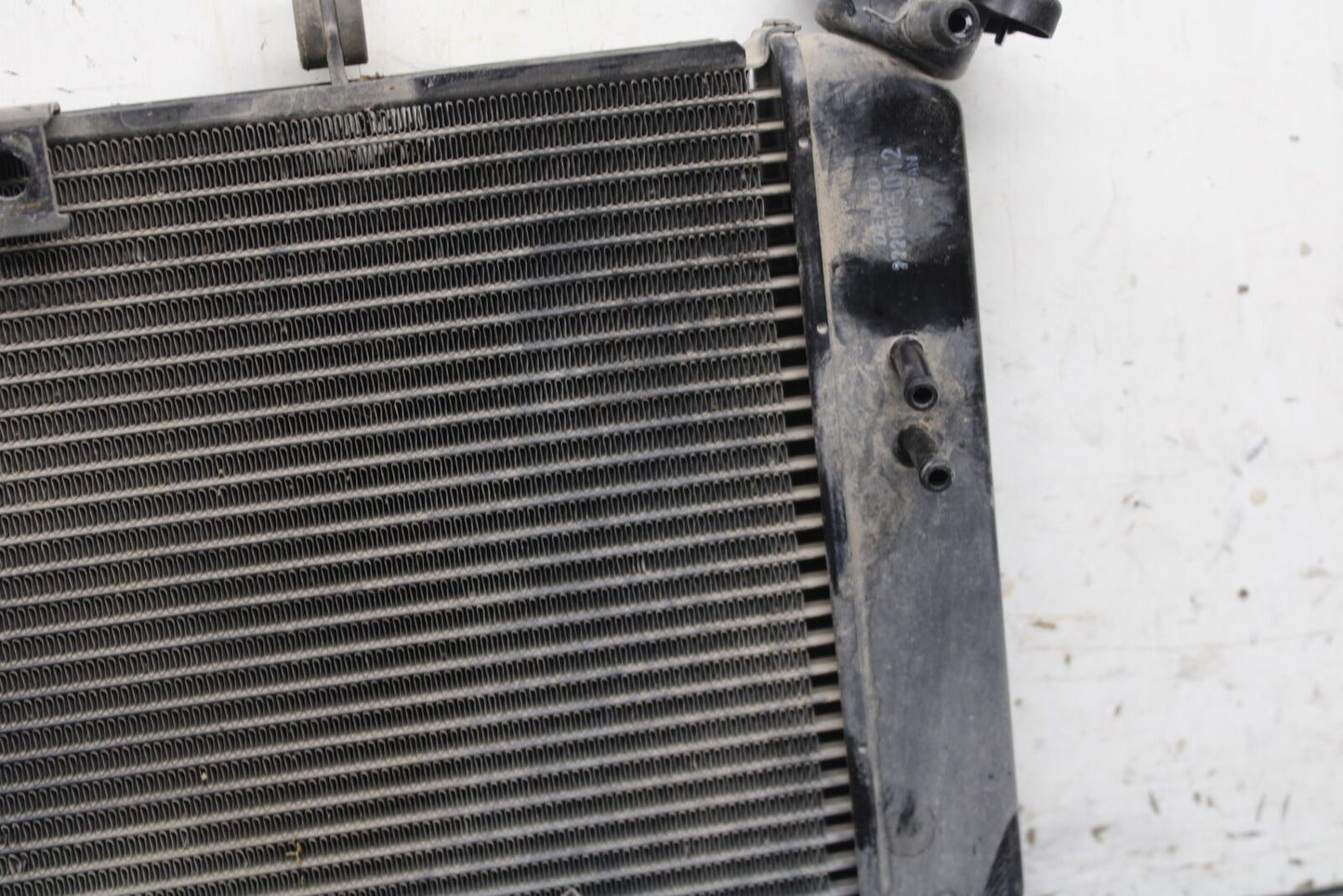 09-15 YAMAHA FZ6R ENGINE RADIATOR MOTOR COOLER RADIATER 20S-12461-01-00  BB686