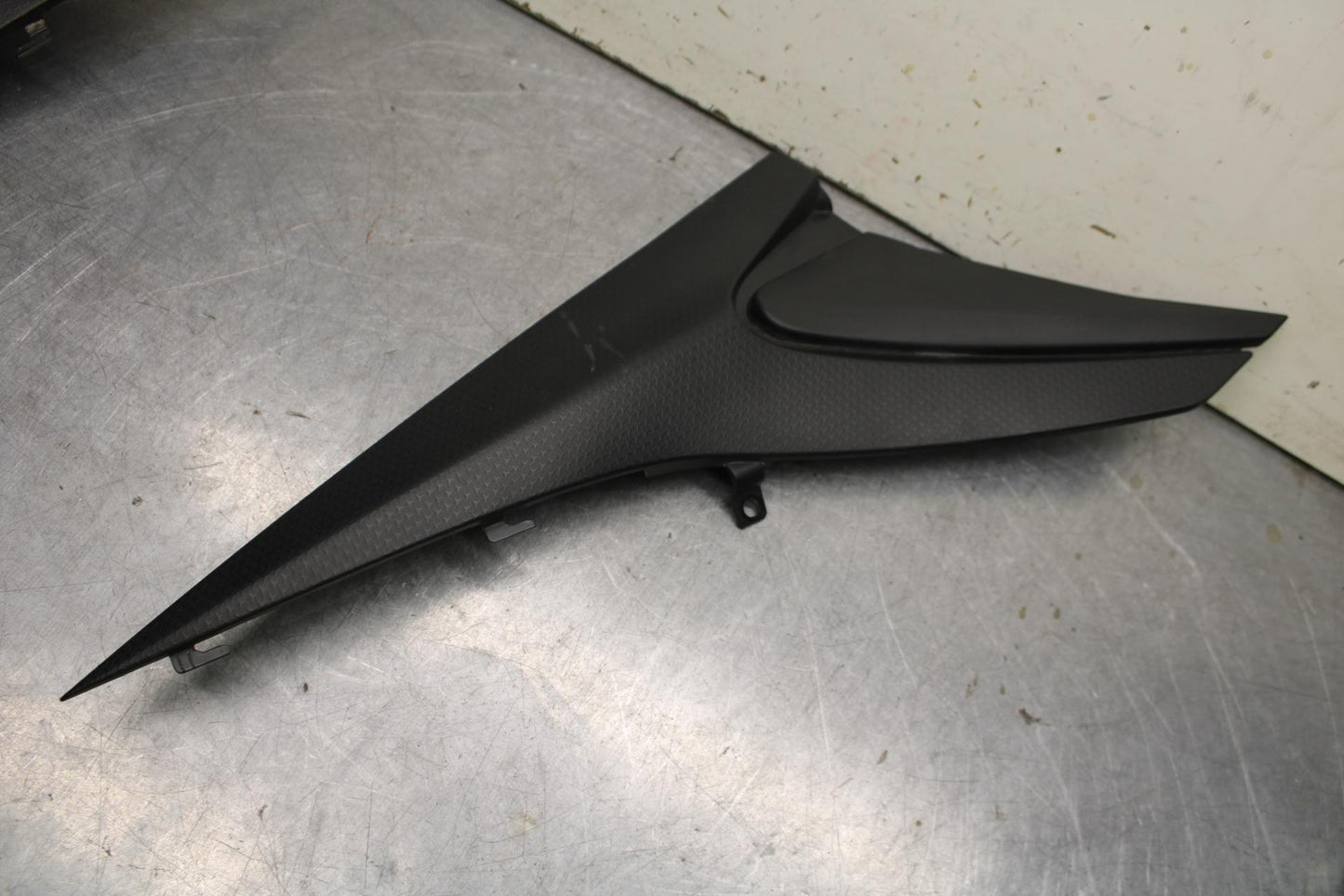 20-23 APRILIA RS660 R/L FRONT SIDE PANELS TRIMS COWLS FAIRINGS COVER  BB643