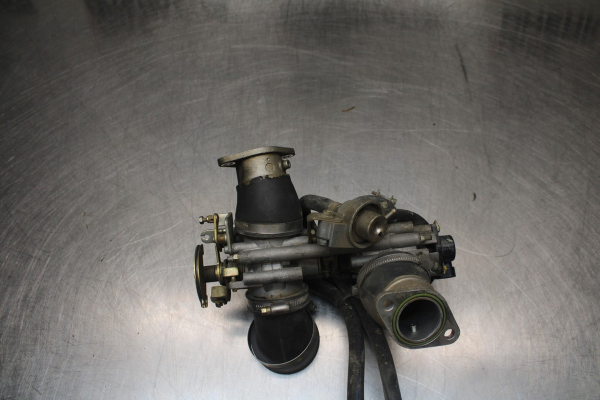 02 DUCATI MONSTER 620 MAIN FUEL INJECTORS / THROTTLE BODIES