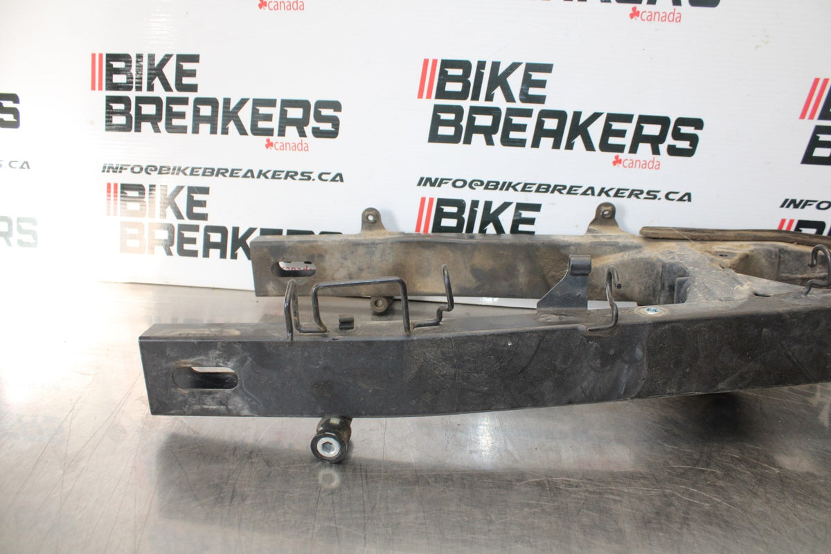 13-17 KAWASAKI NINJA 300 EX300 ABS REAR SWINGARM BACK SUSPENSION SWING ARM BB189