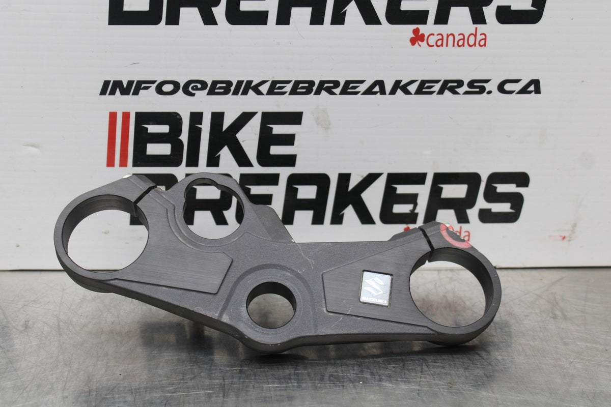 24-25 SUZUKI GSXR1000 FORKS UPPER TRIPLE TREE CLAMP BB767