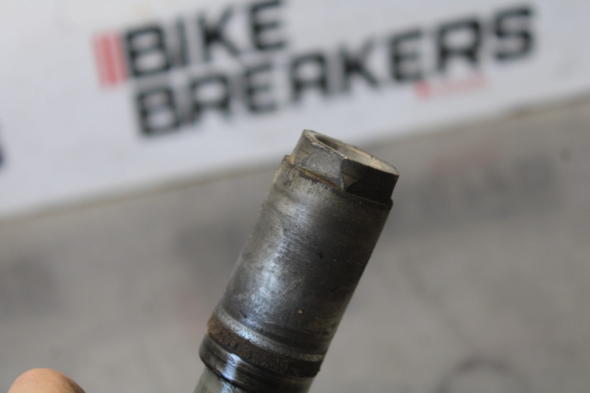 97-00 SUZUKI GSXR600 SRAD FRONT WHEEL RIM AXLE PIVOT BOLT BB921