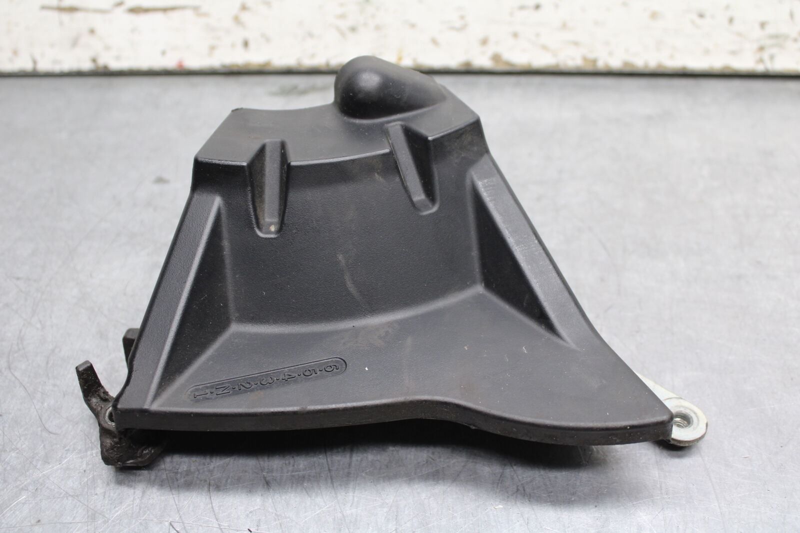 12-16 HONDA CBR1000RR ENGINE SPROCKET COVER BB114