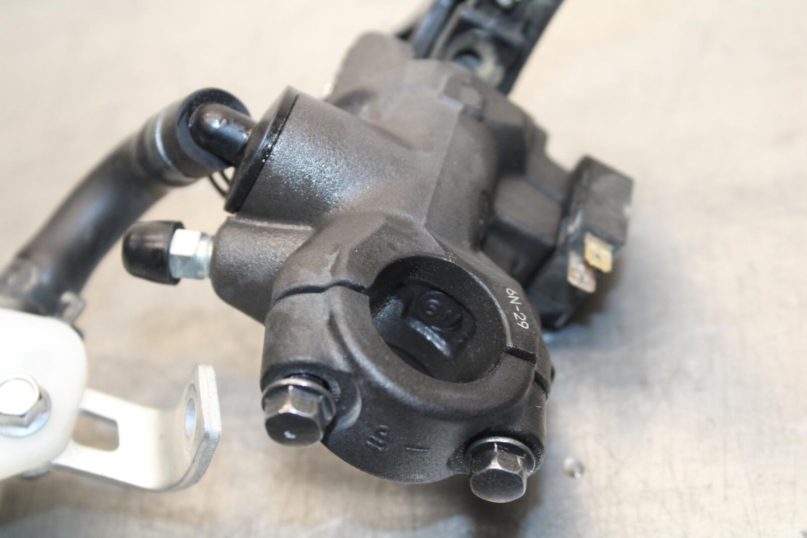2017 Suzuki GSXR600 FRONT BRAKE MASTER CYLINDER w/ LEVER BB598