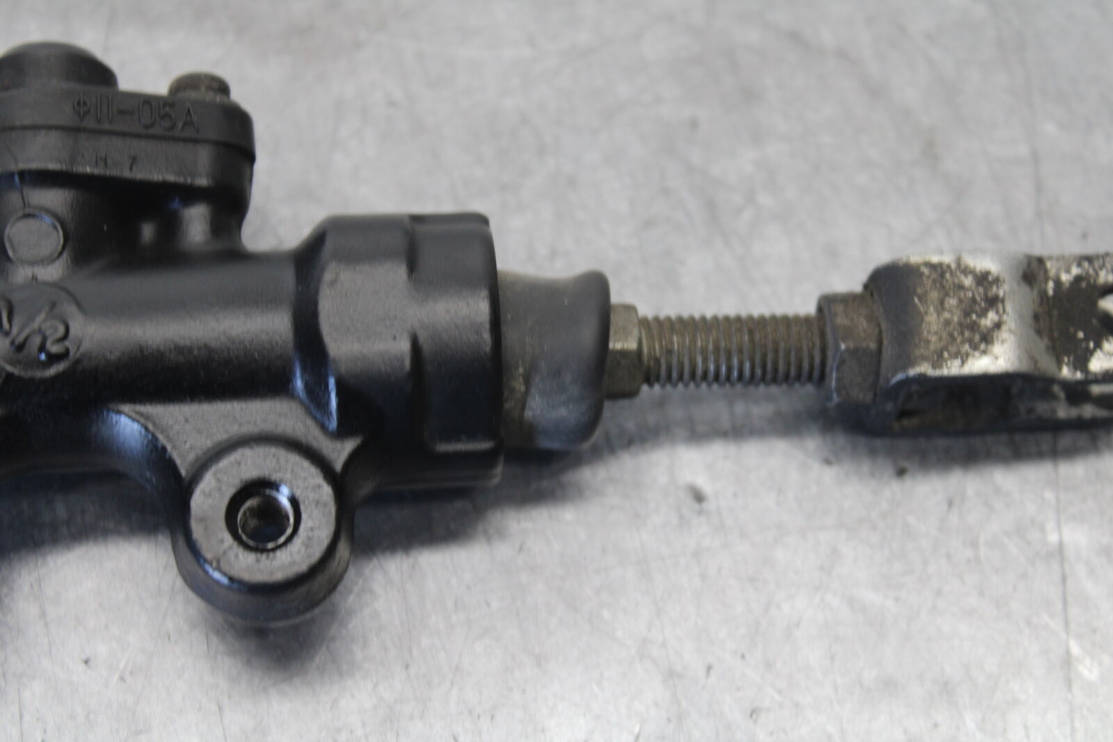 05-09 SUZUKI BOULEVARD C90 REAR BACK BRAKE MASTER CYLINDER W RESERVOIR BB692