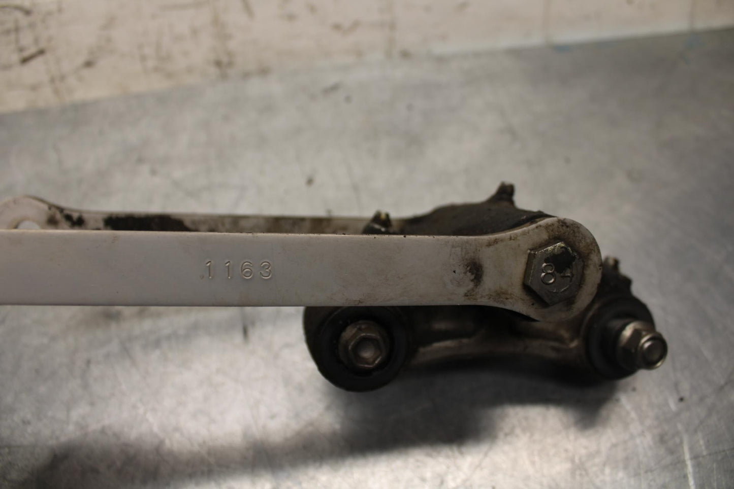 2003 Kawasaki Ninja ZX6RR ZX600K REAR DOGBONE SHOCK LINKAGE LINK BB66