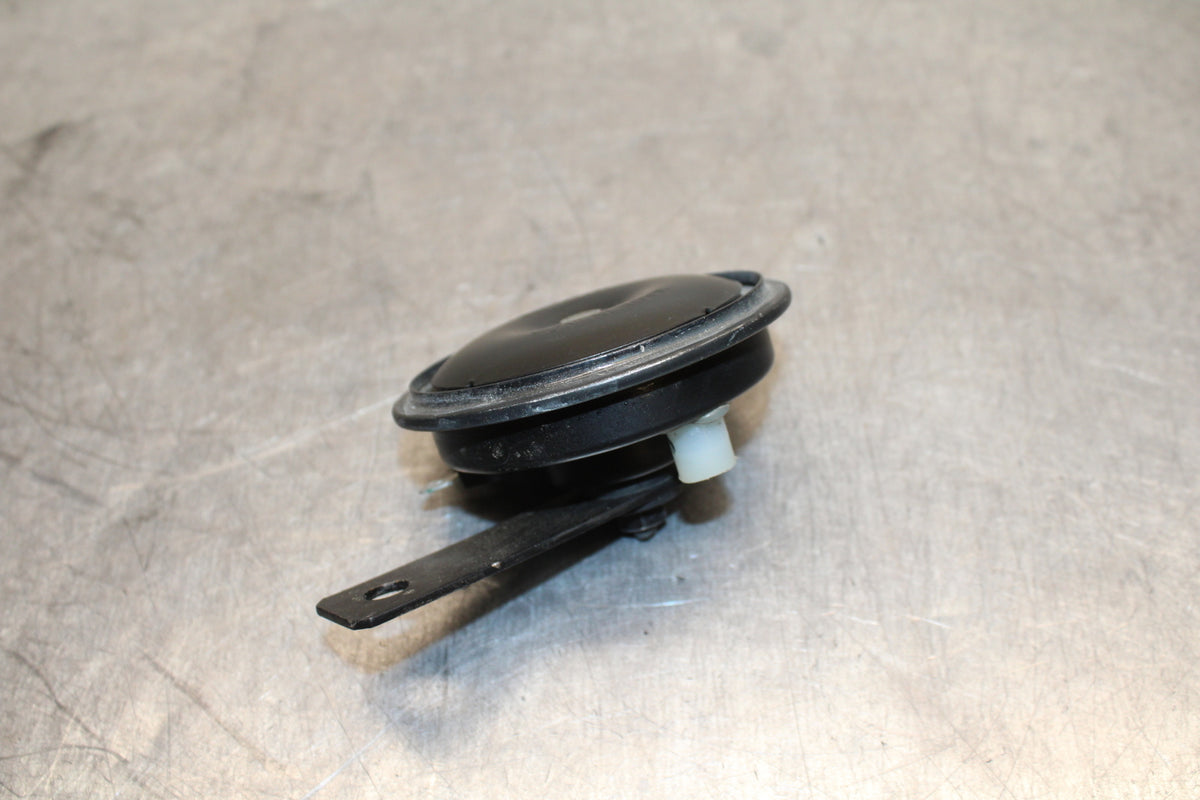 17-24 KTM 390 DUKE HORN SIGNAL BB734