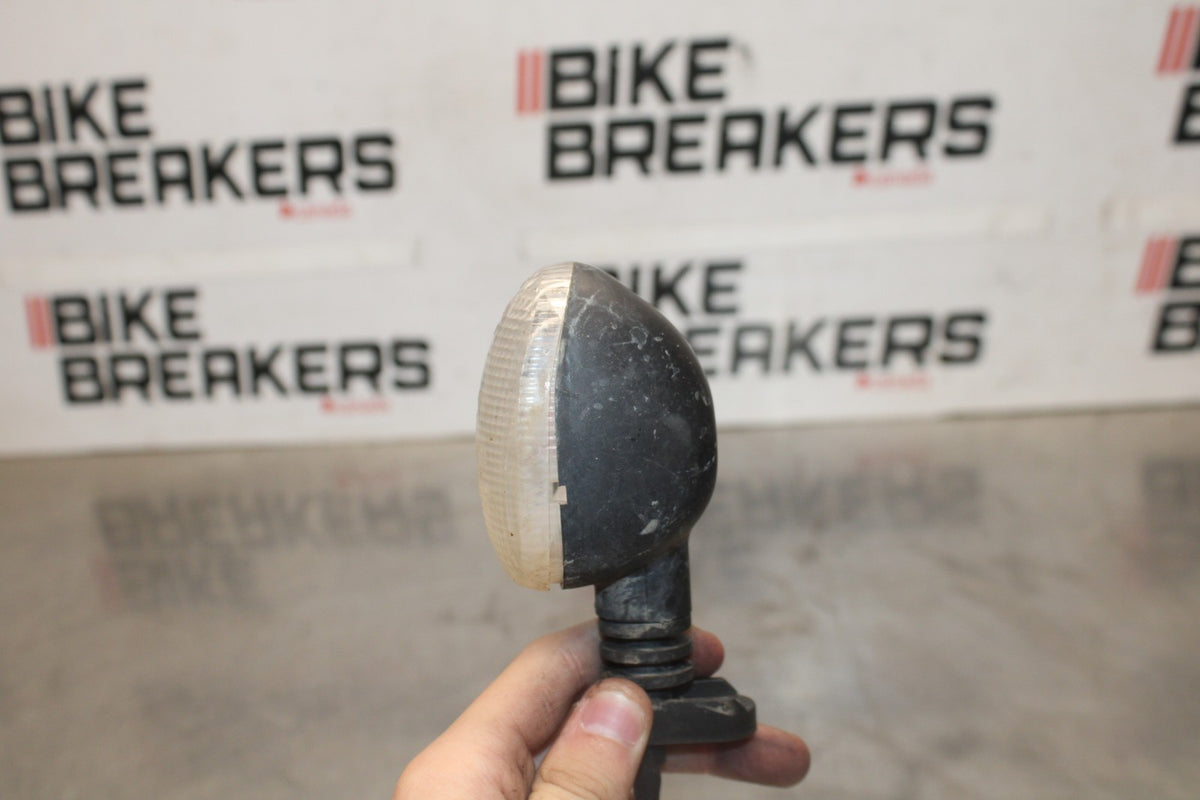 05-08 TRIUMPH SPEED TRIPLE 1050 FRONT TURN SIGNALS LIGHT INDICATORS BB933