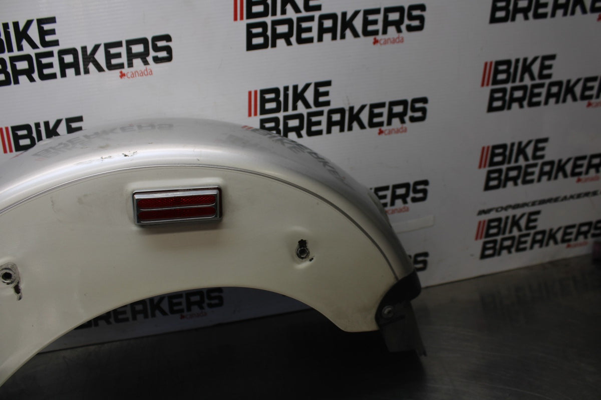 05-09 SUZUKI BOULEVARD C90 REAR BACK WHEEL FENDER MUD GUARD BB918