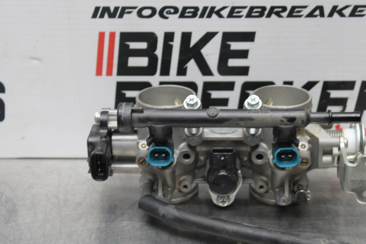 22-25 YAMAHA YZF R7 MAIN FUEL INJECTORS / THROTTLE BODIES BB769