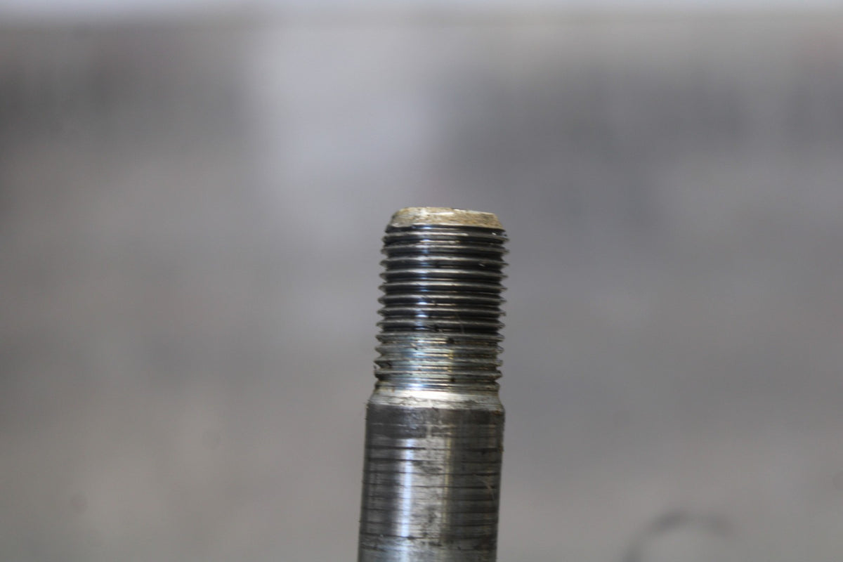 10 SUZUKI SV650 FRONT WHEEL RIM AXLE PIVOT BOLT BB181