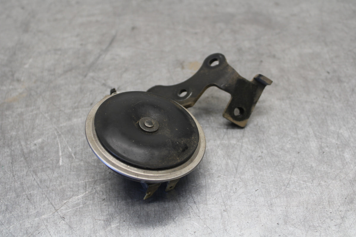 09-14 YAMAHA YZF R1 HORN SIGNAL 14B-83371-00-00 BB696