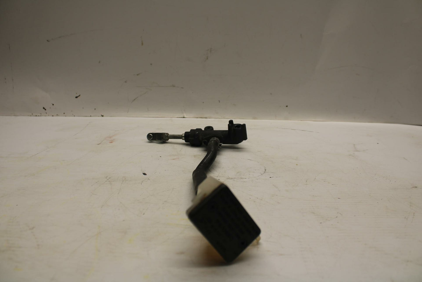 04-09 SUZUKI GS500F REAR BACK BRAKE MASTER CYLINDER W RESERVOIR  BB278