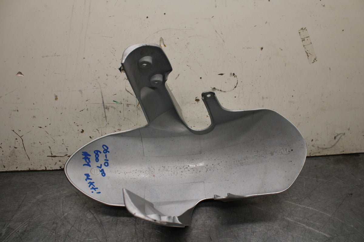 08-10 SUZUKI GSXR 600  AFTERMARKET FRONT WHEEL FENDER COWL FAIRING BB630
