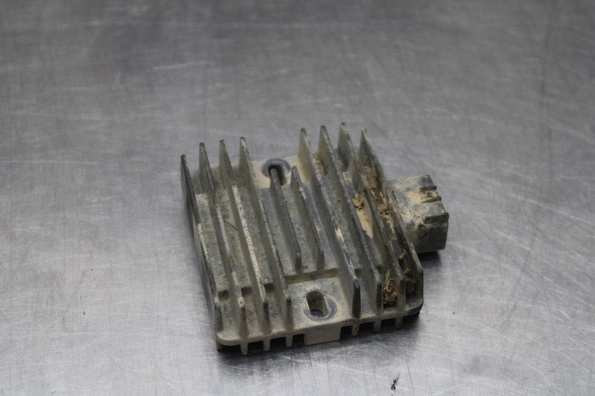 07-25 KAWASAKI VULCAN 900 VN900D CLASSIC LT RECTIFIER VOLTAGE REGULATOR BB842